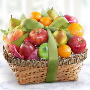 Giỏ trái cây đám giỗ có kết cấu đẹp mắt, trang trí màu sắc hấp dẫn